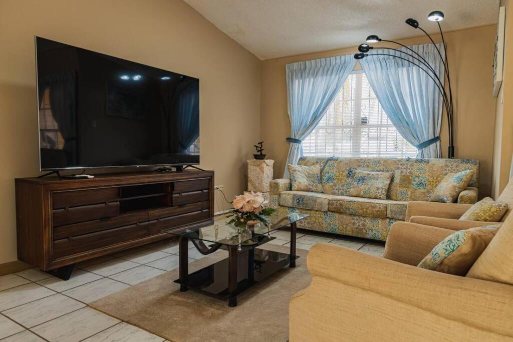 Blue Sky Residence Aruba Savaneta Bagian luar foto